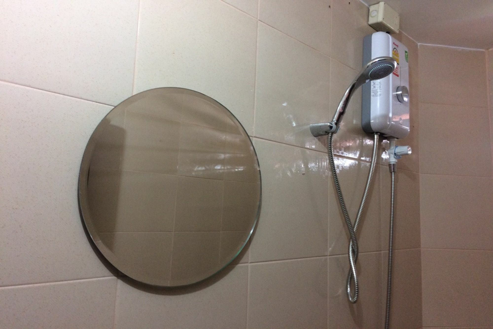 Baan Khun Mae Apartment Bangkok Dış mekan fotoğraf